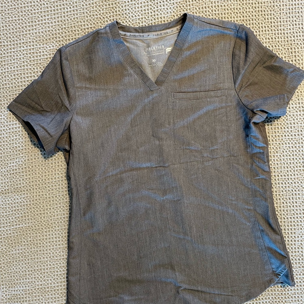 Fabletics Scrub Set